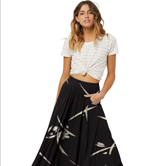 🌴☀️O’Neill MERIN FLORAL SKIRT☀️🌴 - Picture 6 of 8